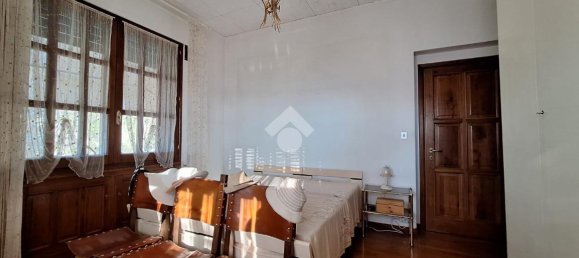 10 rooms Villa in Calice al Cornoviglio, Italy No. 4546 18