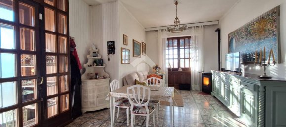 10 rooms Villa in Calice al Cornoviglio, Italy No. 4546 30