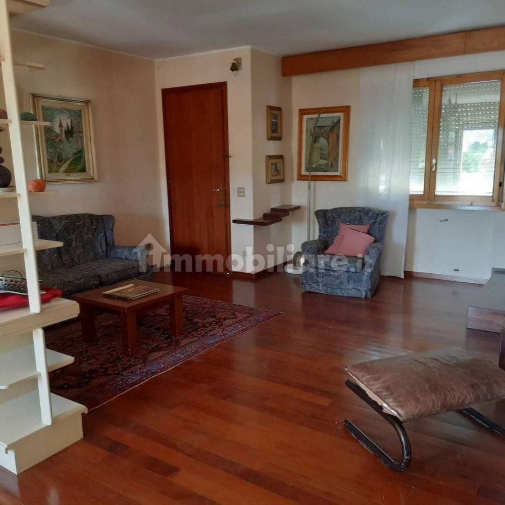 2 غرف نوم فيلا في Massa e Cozzile, Italy رقم 223488