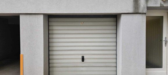 Garage in Favoriten, Austria, Nr. 31398 3