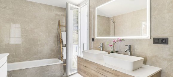 4 bedrooms Villa in Mijas, Spain No. 180017 16