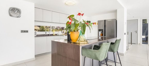 4 bedrooms Villa in Mijas, Spain No. 180017 15