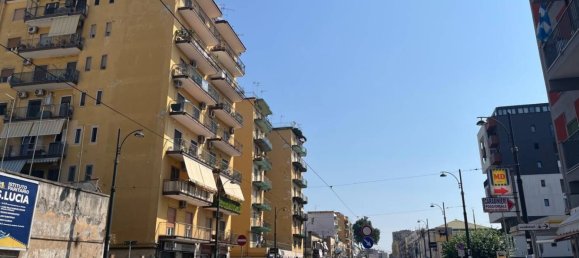 Apartamento de 2 dormitorios en Naples, Italy No. 260917 19