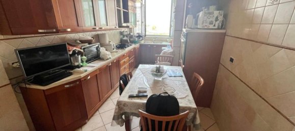 Apartamento de 2 dormitorios en Naples, Italy No. 260917 11
