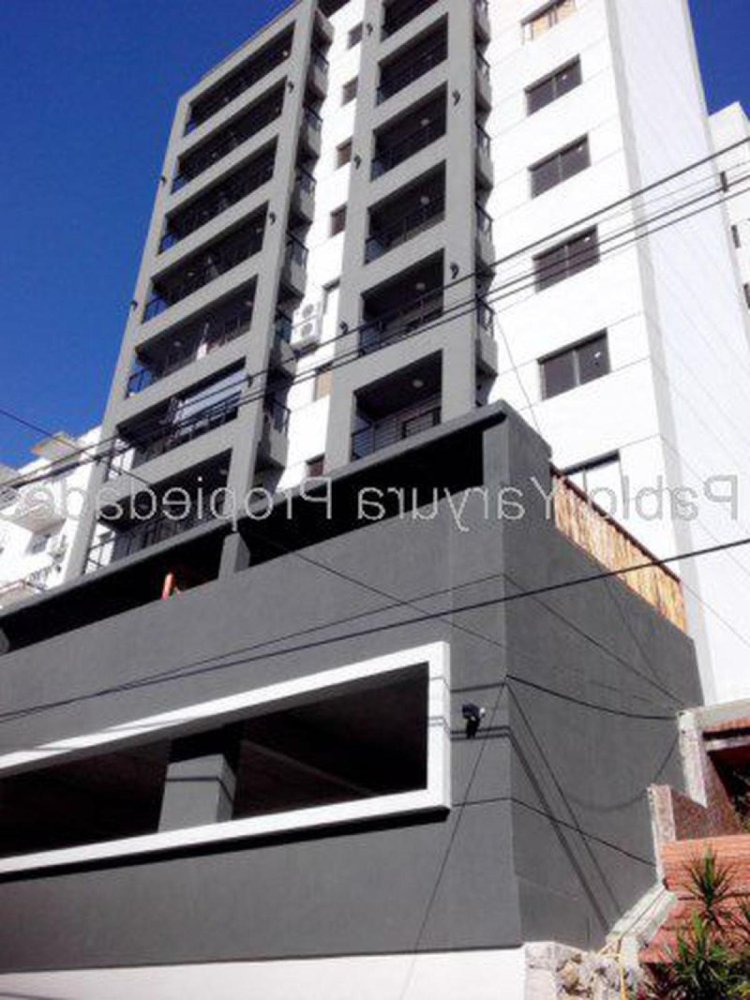  Warehouse in Tres de Febrero, Argentina No. 24697