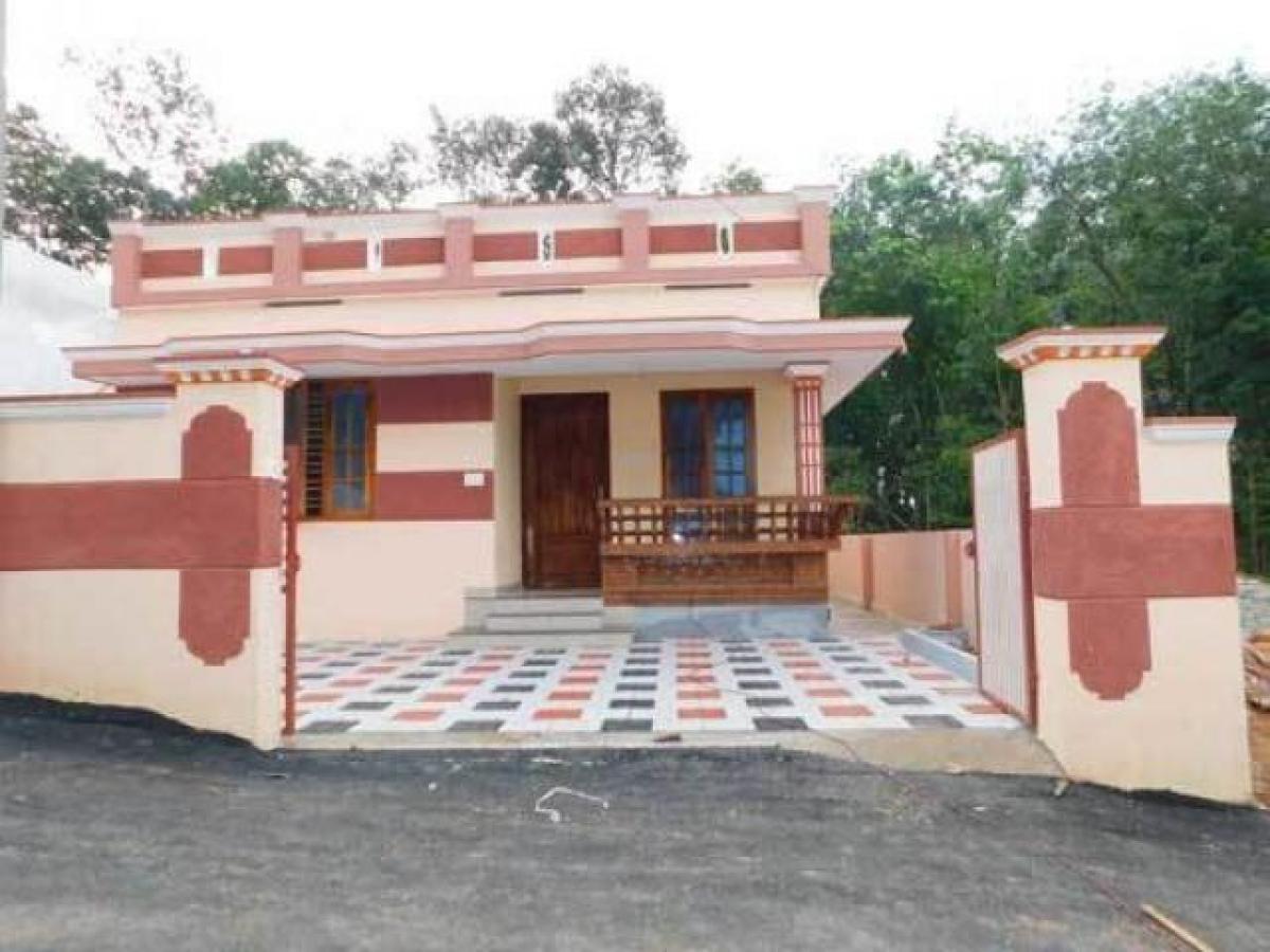 3 bedrooms House in Thiruvananthapuram, India No. 68267