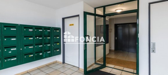 2 bedrooms Apartment in Montargis, France No. 71161 17