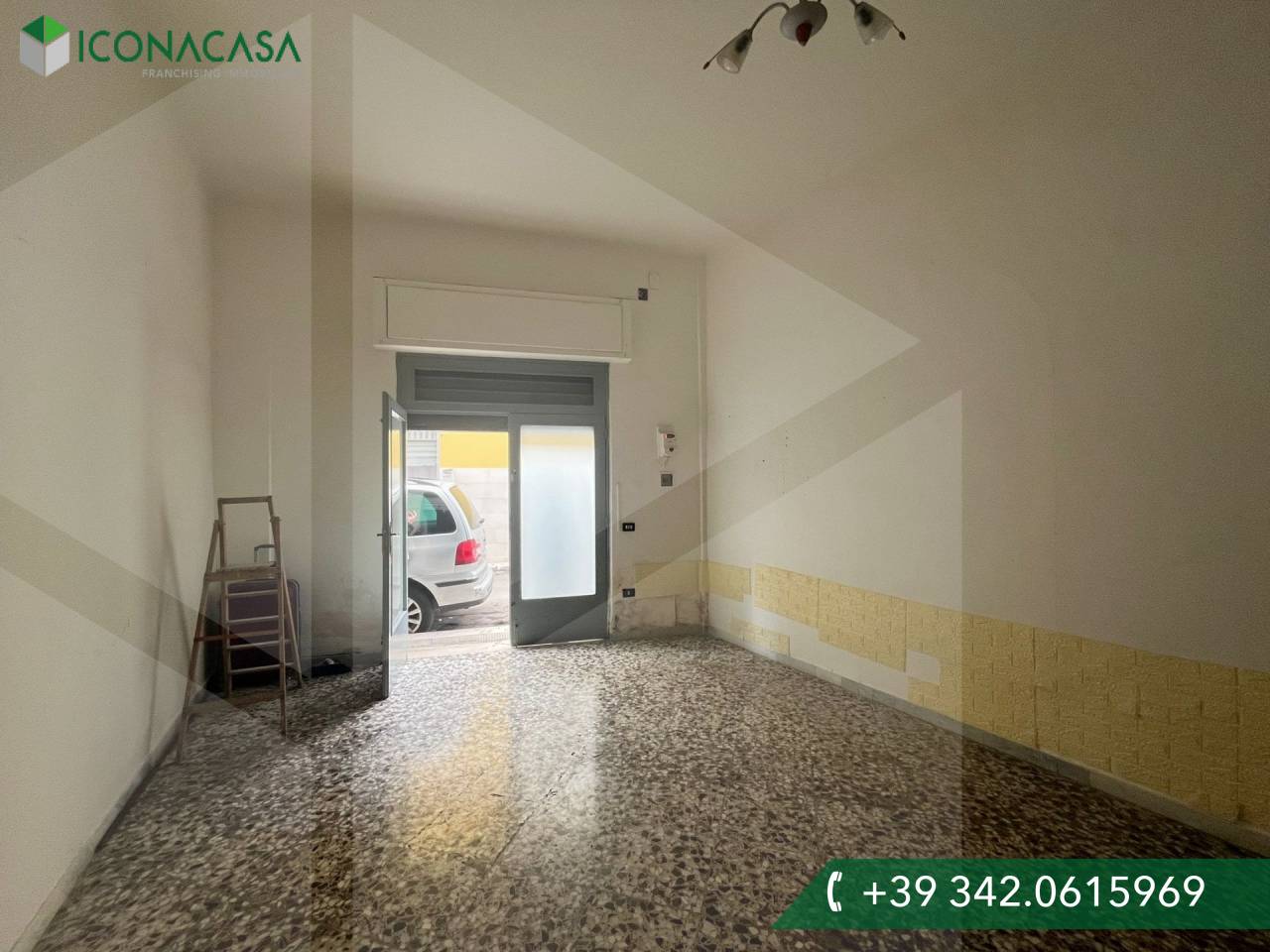 Casa de 2 divisões em Bitonto, Italy N.º 22437