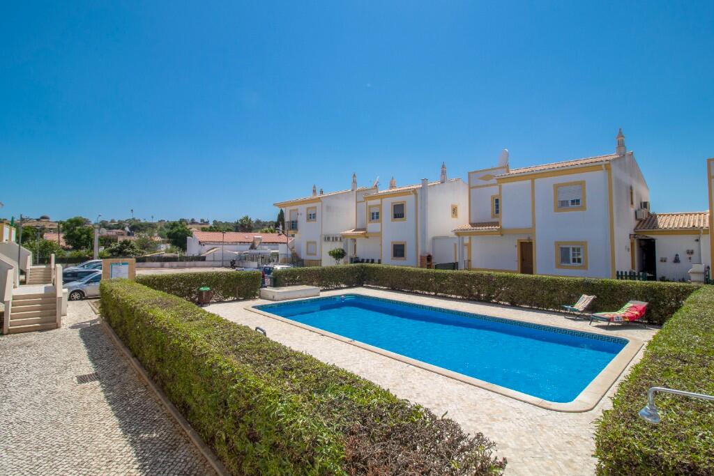 2 bedrooms Apartment in Ferreiras, Portugal No. 219139