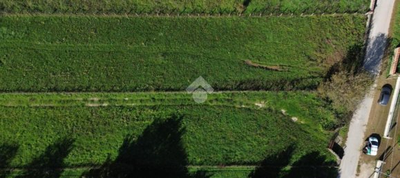 4 rooms House in San Cesareo, Italy No. 29562 4