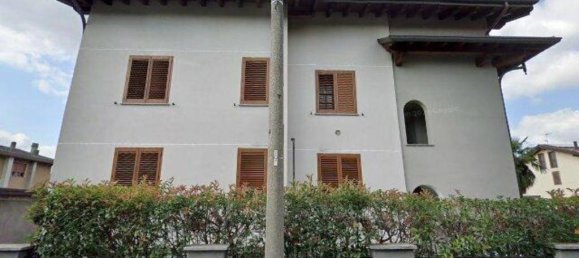 3 bedrooms Apartment in Dairago, Italy No. 276225 4