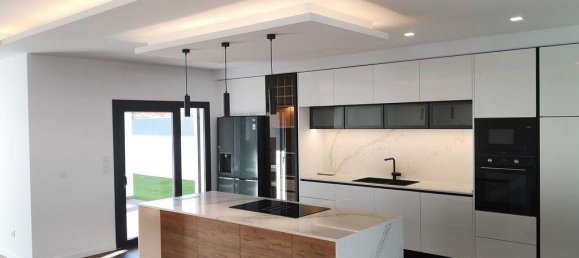 4 Schlafzimmer Villa in Seixal, Portugal, Nr. 14796 23