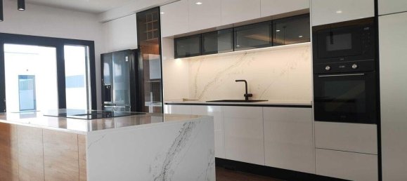 4 Schlafzimmer Villa in Seixal, Portugal, Nr. 14796 21