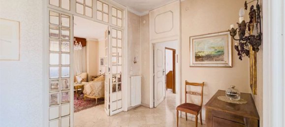 6 Schlafzimmer Wohnung in Taranto, Italy, Nr. 374943 2