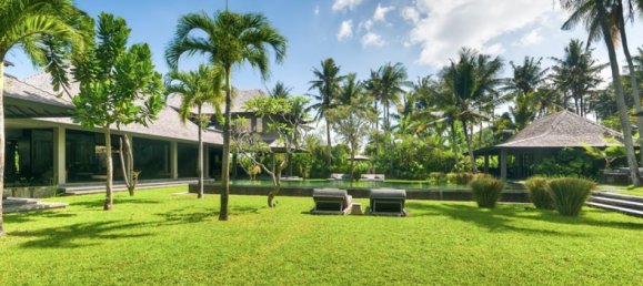 5 bedrooms Villa in Canggu, Indonesia No. 2968 29