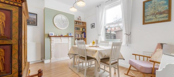 3 bedrooms House in Beckenham, United Kingdom No. 3025 4