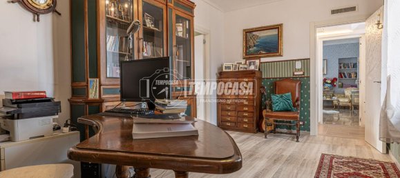 Casa de 9 divisões em Trofarello, Italy N.º 146288 31