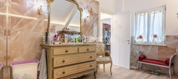 Casa de 9 divisões em Trofarello, Italy N.º 146288 40