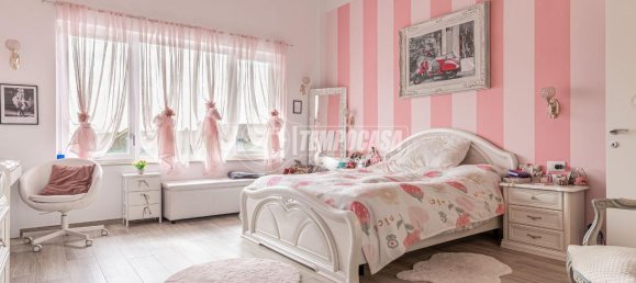 Casa de 9 divisões em Trofarello, Italy N.º 146288 35