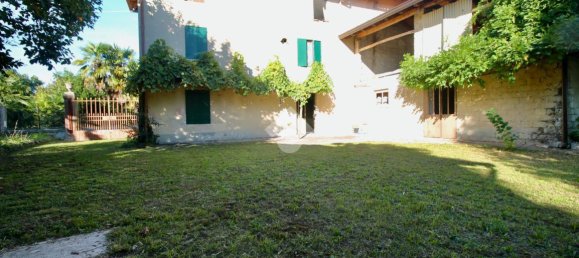 5 rooms House in Udine, Italy No. 24346 12