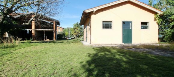 5 rooms House in Udine, Italy No. 24346 8