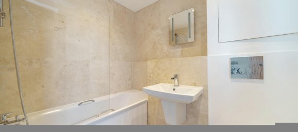 2 bedrooms Apartment in London, United Kingdom No. 7590 13