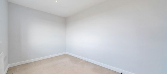 2 bedrooms Apartment in London, United Kingdom No. 7590 19