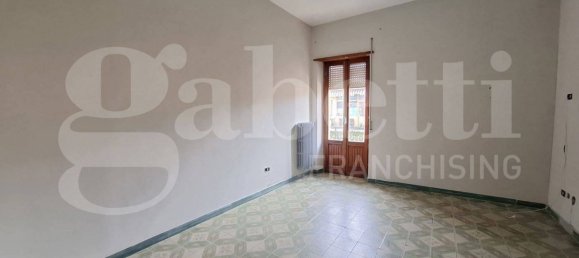 3 bedrooms Apartment in Sora, Italy No. 163043 4