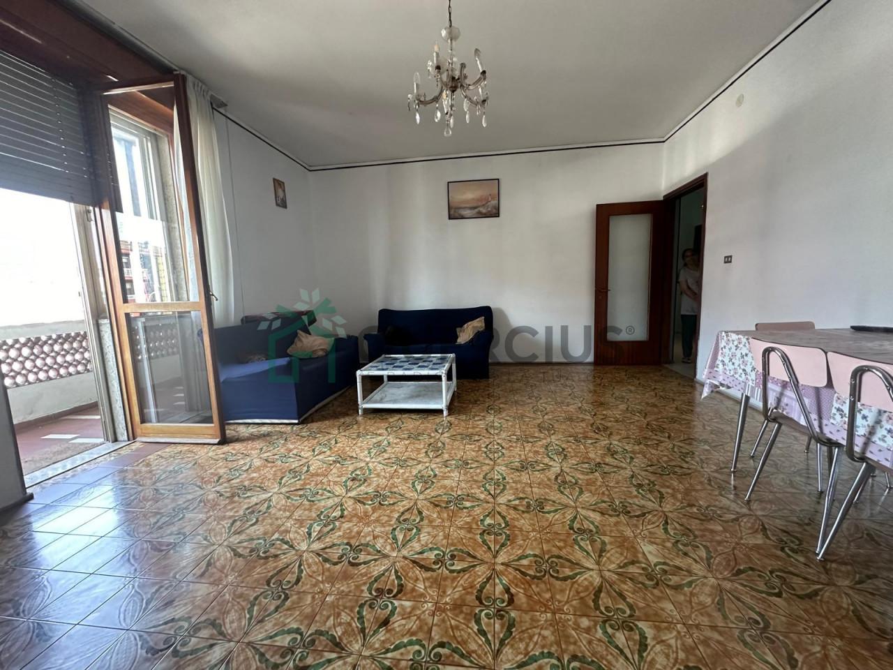 5 rooms Apartment in Caldiero, Italy No. 127562