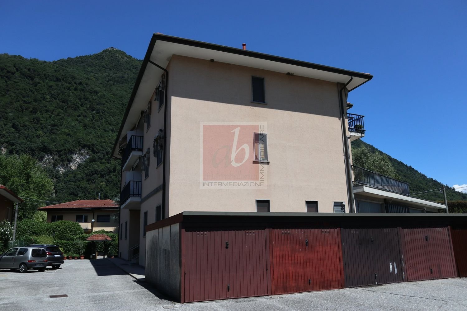 Duplex de 4 divisões em Laveno-Mombello, Italy N.º 315069