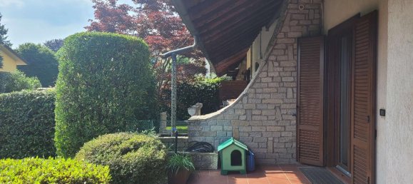 Casa de 3 habitaciónes en Fagnano Olona, Italy No. 92966 3