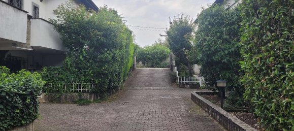 Casa de 3 habitaciónes en Fagnano Olona, Italy No. 92966 34