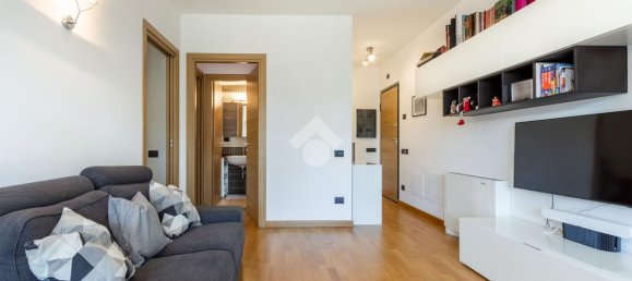 3 rooms Apartment in Rome, Italy No. 39318 15