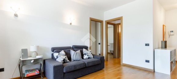 3 rooms Apartment in Rome, Italy No. 39318 14