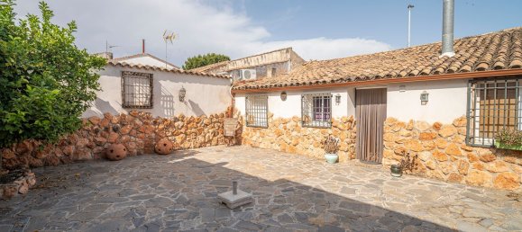 2 bedrooms House in Linares, Spain No. 153089 7