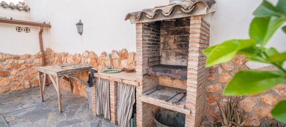 2 bedrooms House in Linares, Spain No. 153089 4