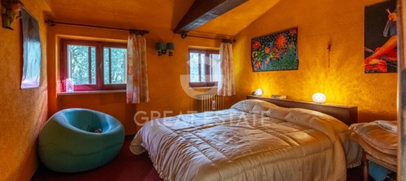 5 bedrooms House in Campello sul Clitunno, Italy No. 178523 23