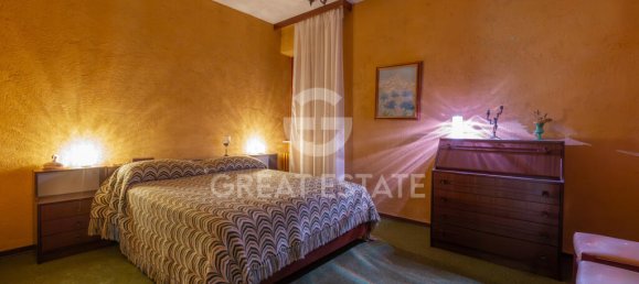 5 bedrooms House in Campello sul Clitunno, Italy No. 178523 21