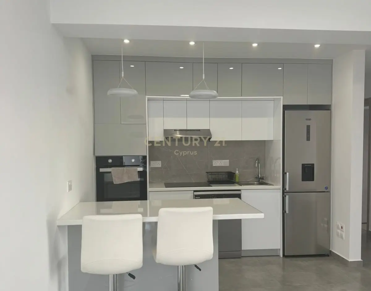 2 bedrooms Apartment in Germasogeia, Cyprus No. 5511