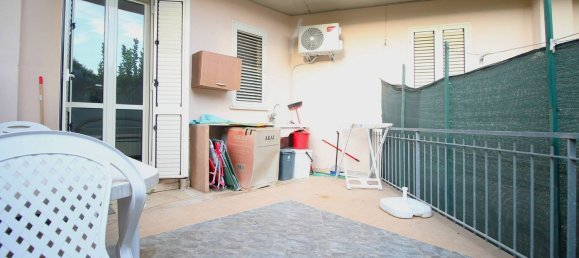 3 rooms Apartment in Montepaone, Italy No. 276619 8