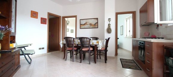 3 rooms Apartment in Montepaone, Italy No. 276619 2