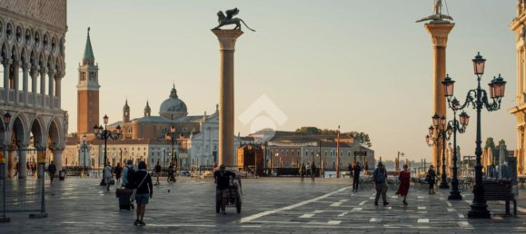 1 bedroom Apartment in Venice, Italy No. 109557 27