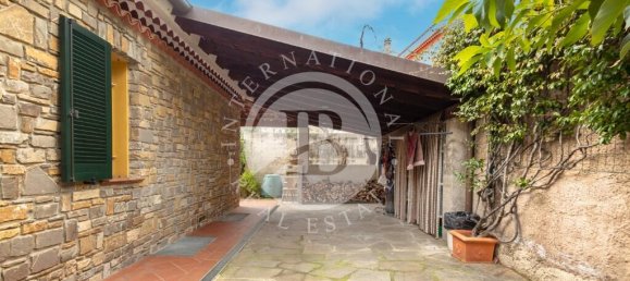 5 bedrooms Villa in Diano Marina, Italy No. 129993 12