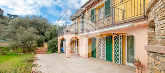 5 bedrooms Villa in Diano Marina, Italy No. 129993 5