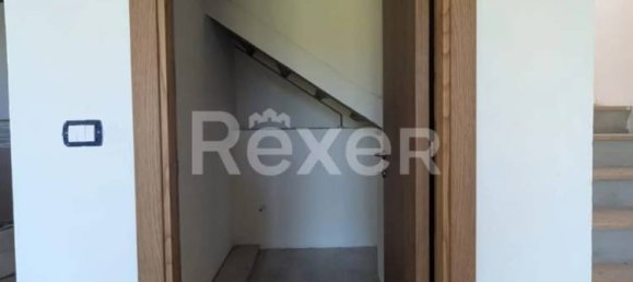 3 rooms House in San Gimignano, Italy No. 267486 19