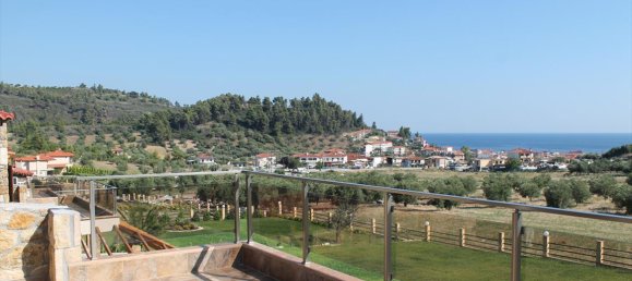 116m² Commercial property in Chalkidiki, Greece No. 7099 5