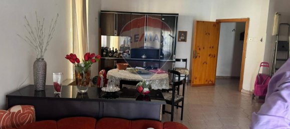 Квартира с 3 комнатами в Минтурно, Италия № 113709 11