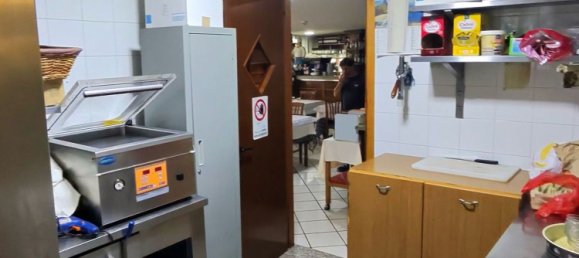 Коммерческая недвижимость 450м² в Турин, Италия № 327705 28