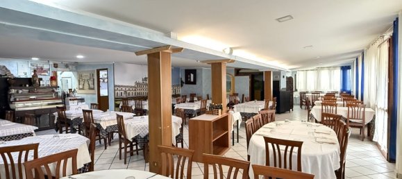 Коммерческая недвижимость 450м² в Турин, Италия № 327705 15