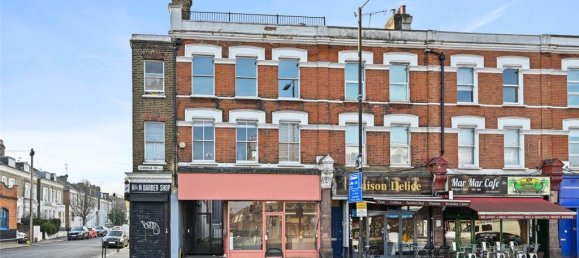 2 bedrooms Apartment in London, United Kingdom No. 3836 3